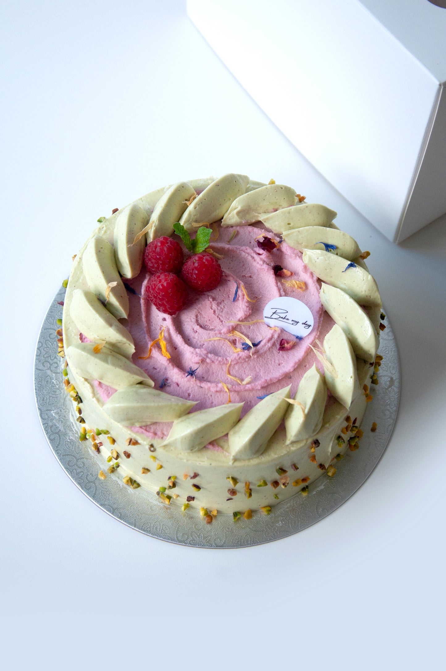 Pistachio Raspberry Cake